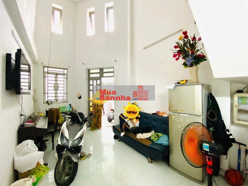 Nhà giảm còn 8,5 tỷ 67m2 4,6x14,5 4 tầng  nhà đẹp ô tô  3wc sân thượng