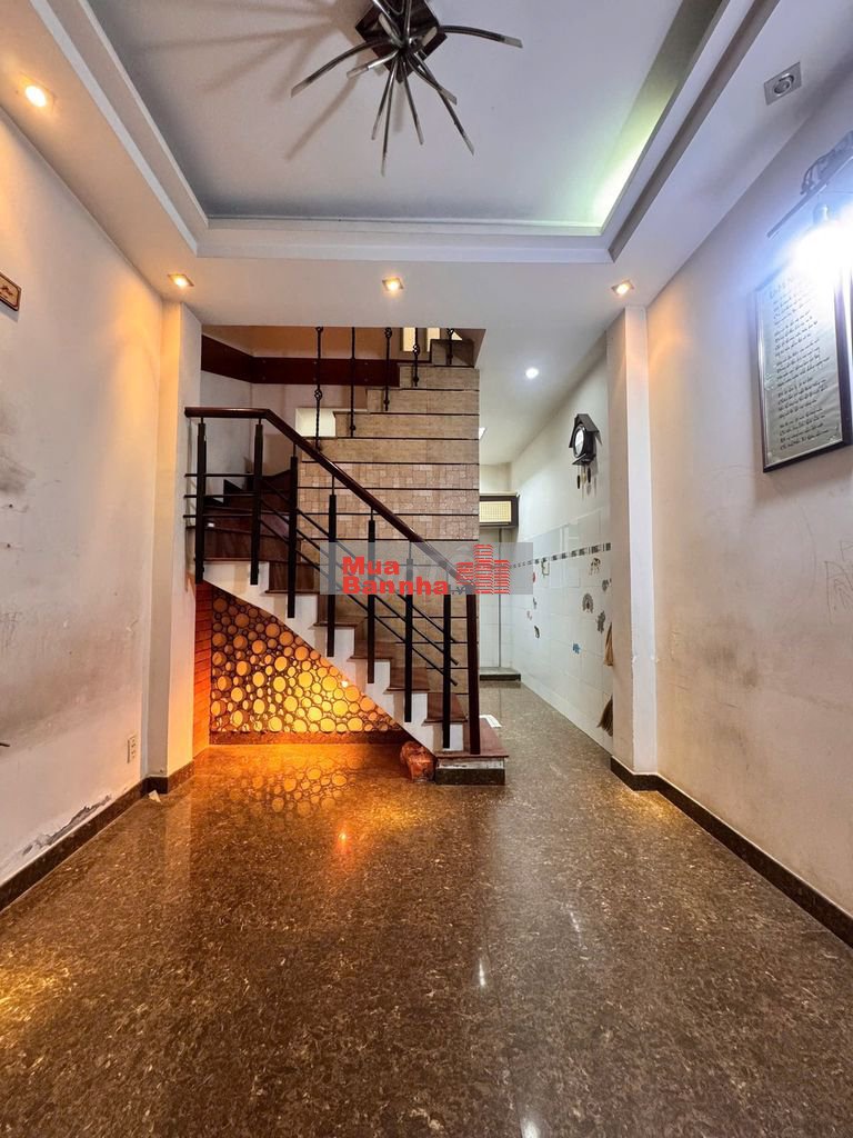 NHÀ ĐẸP 4 LẦU GIÁ RẺ, CHÍNH CHỦ CẦN BÁN GẤP