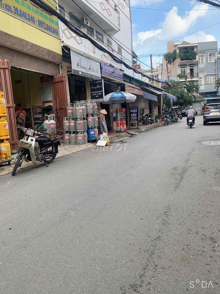 BÁN NHÀ NGAY CHỢ VÕ THỊ THỪA AN PHÚ ĐÔNG - HXH - GIÁ TỐT VÀO Ở NGAY