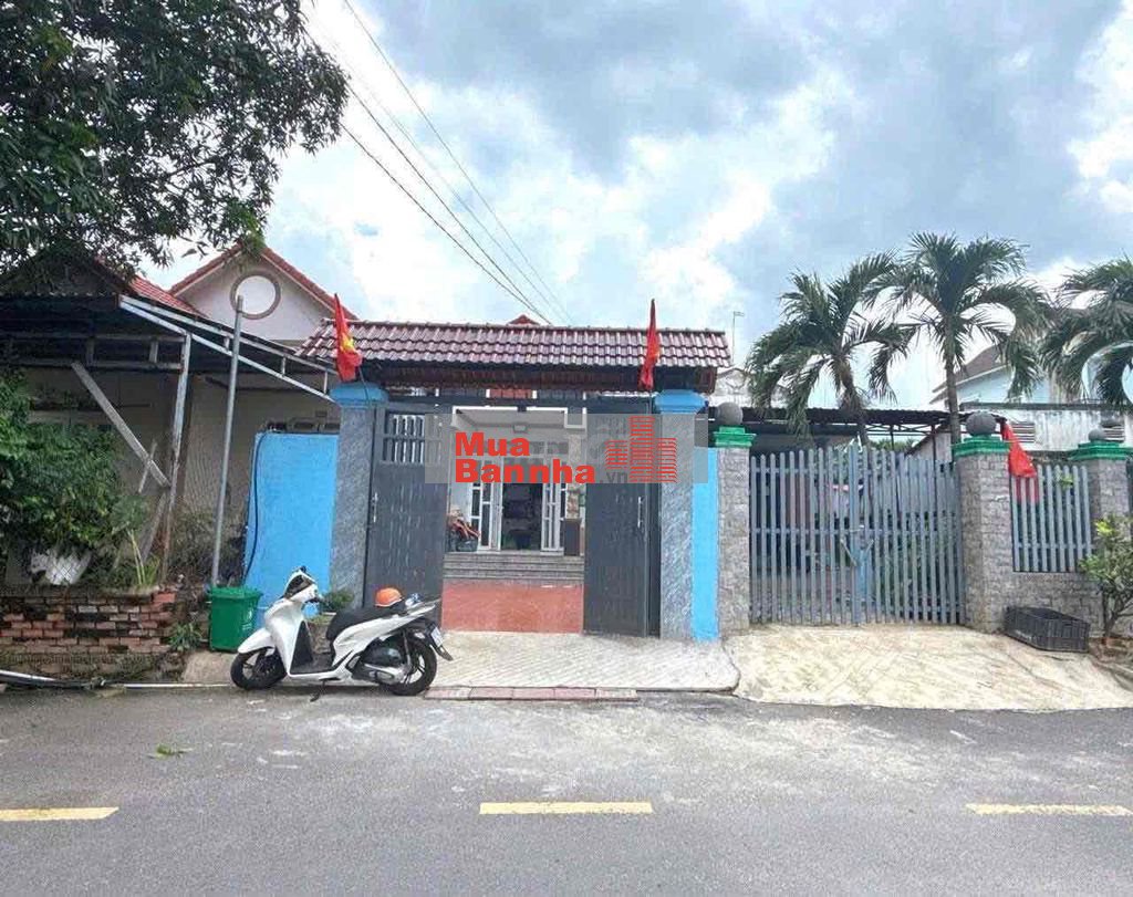 Nhà phố KDC Châu Thới, phường Bình An, TP Dĩ An.