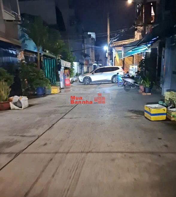 Bình Trị Đông - 52 m2 - Hơn 3 tỷ - hẻm xe hơi