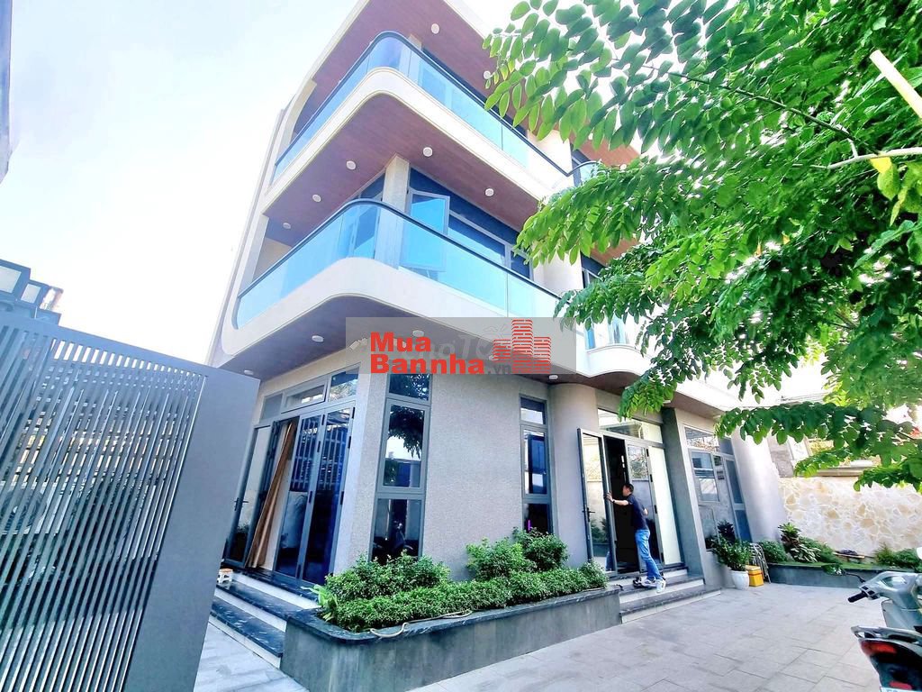 Gấp bán Biệt thự Sân vườn – Góc 2 Mặt tiền – Linh Đông, Thủ Đức