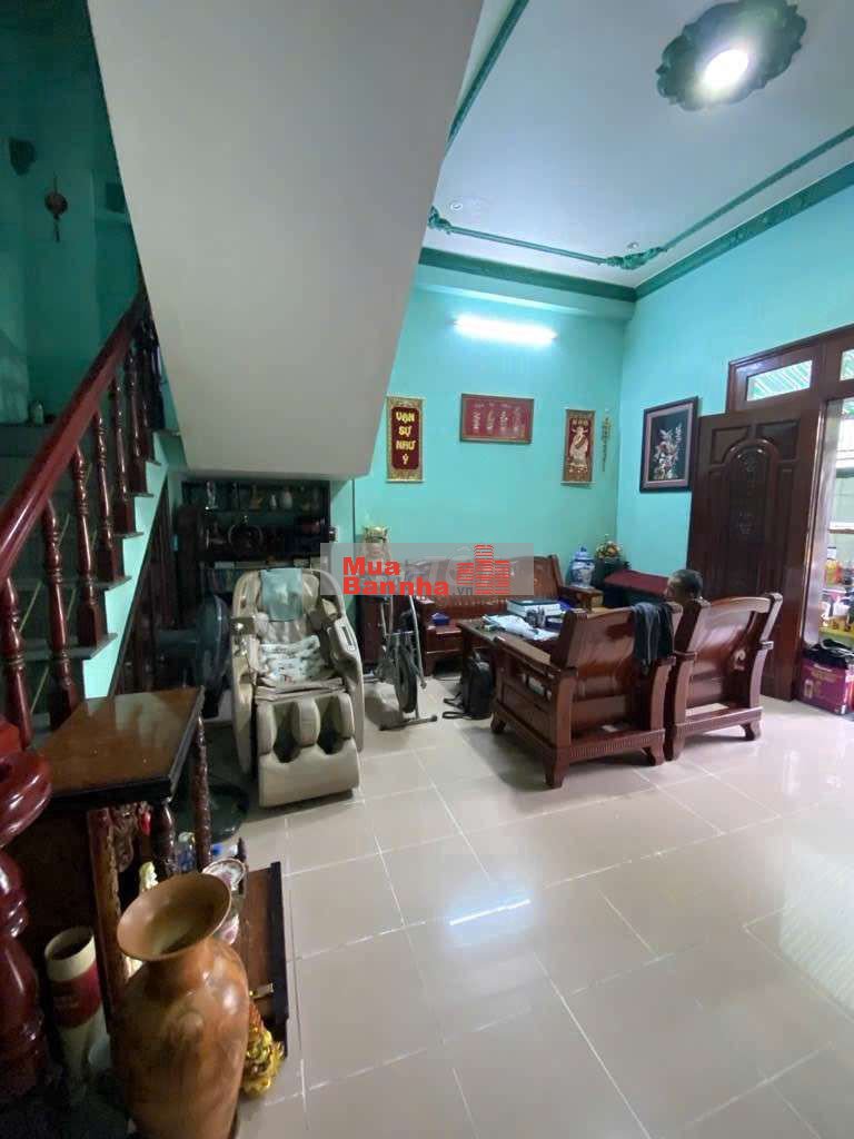 MẶT TIỀN NGUYỄN TRÃI – Q 1

NGANG 6.8M  105M² 4 T, 5PN
GIÁ 44.99 TỶ**