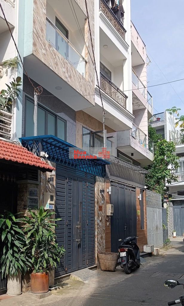Nhà 4 tầng, hẻm kinh doanh ô tô thông, gần Chợ Võ Thành Trang.