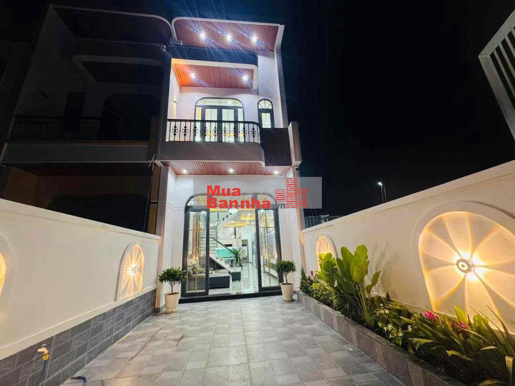 nhà mặt tiền đường nhà đồ cách ql 1A 500..cách chợ bình chánh 1km.