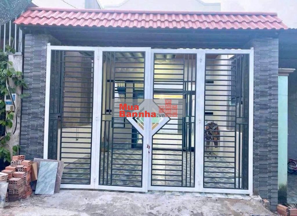 NHÀ CHÍNH CHỦ THANH LÝ PHÁT MÃI , SHR , GIÁ CHỈ 1 TỶ 650 .