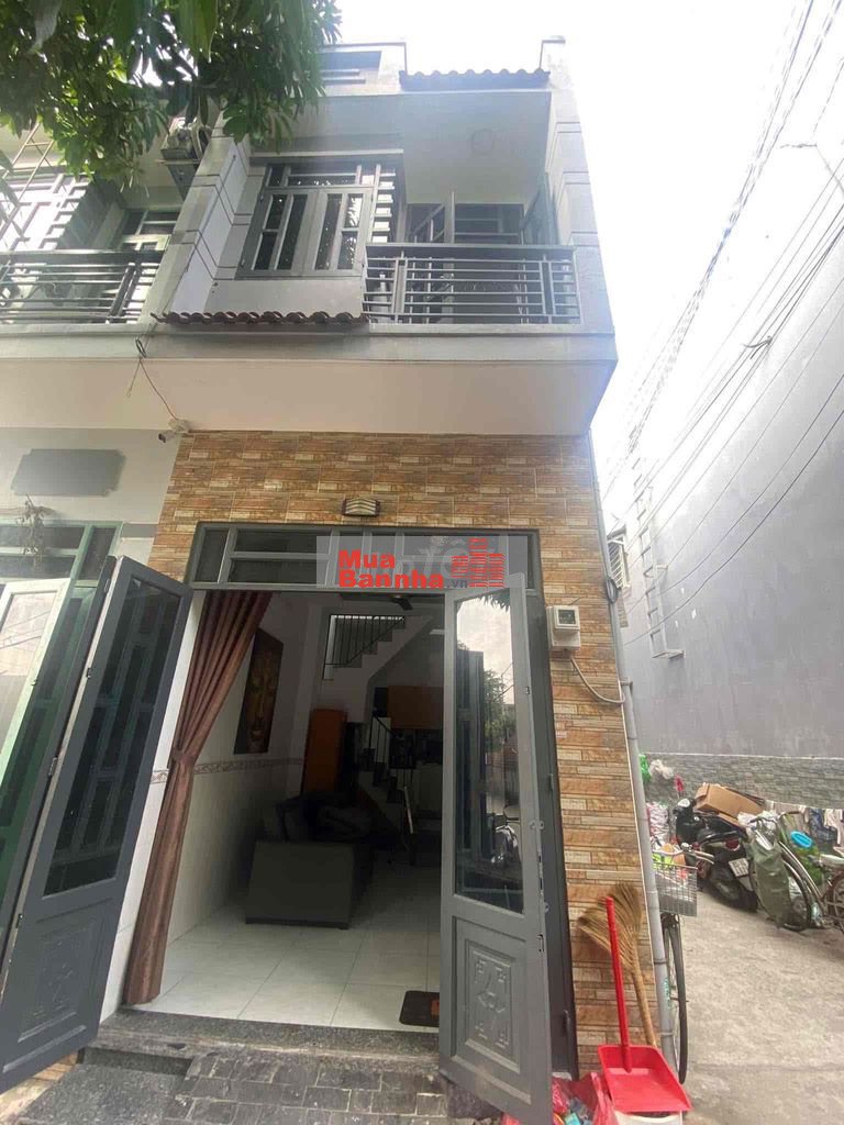 nhà mặt tiền thạnh lộc 56 nhà 1 lầu 2 pn 2 wc đất thổ cư giá 1.3ty