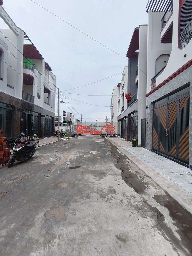 NHÀ 2 TẦNG FULL NỘI THẤT GẦN KHU CÔNG NGHIỆP CẦU TRÀM