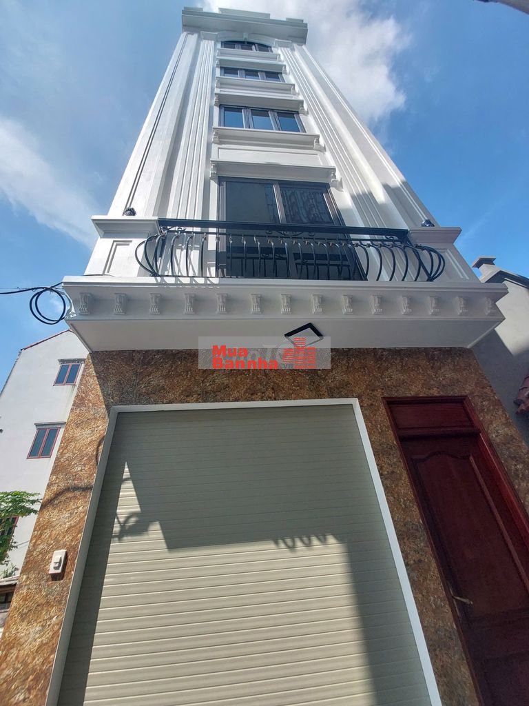 5 tỷ Cầu Hữu Hoà 5 phòng ngủ gác lửng 36m  Ô tô đỗ gần, cạnh Đại Thanh