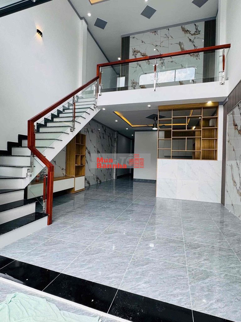 bán nhà gần cổng mp1. nhà đẹp giá rẻ.