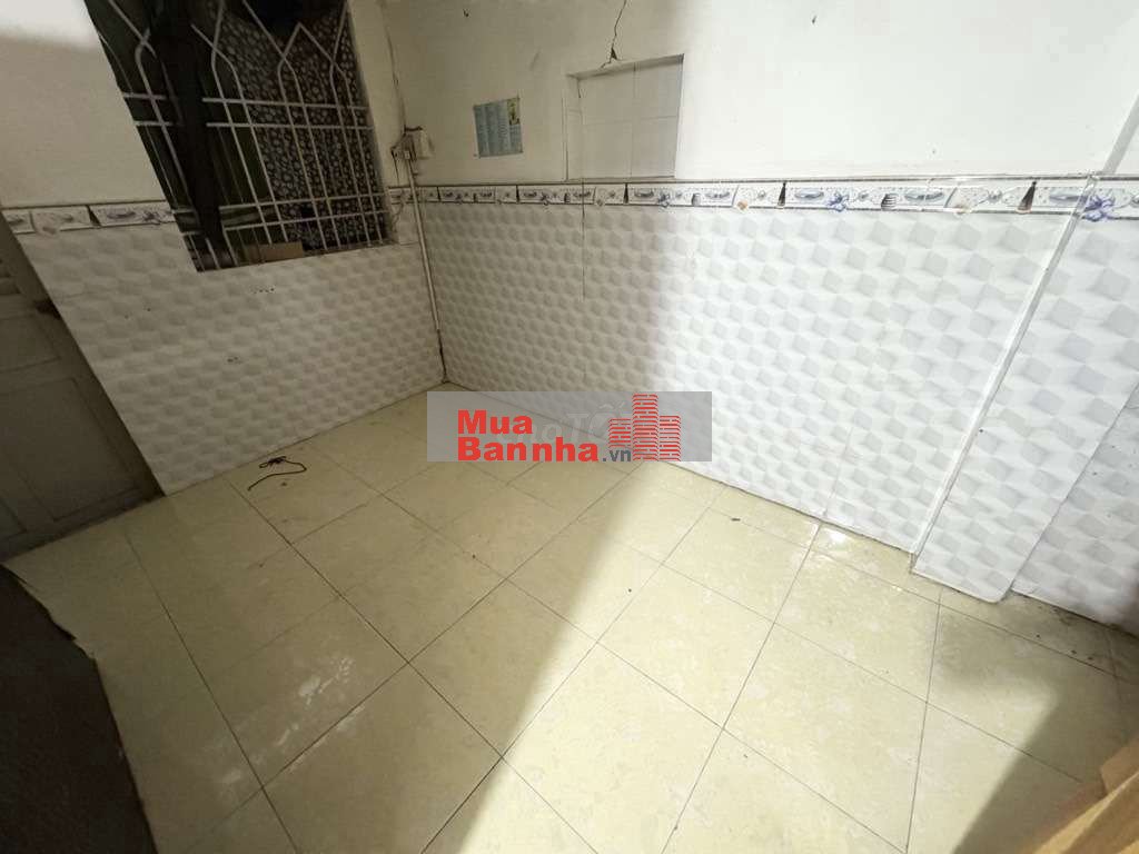 Bán Gấp Nhà NGAY TRUNG TÂM BÌNH THẠNH , Tiện đi lại các quận trung tâm