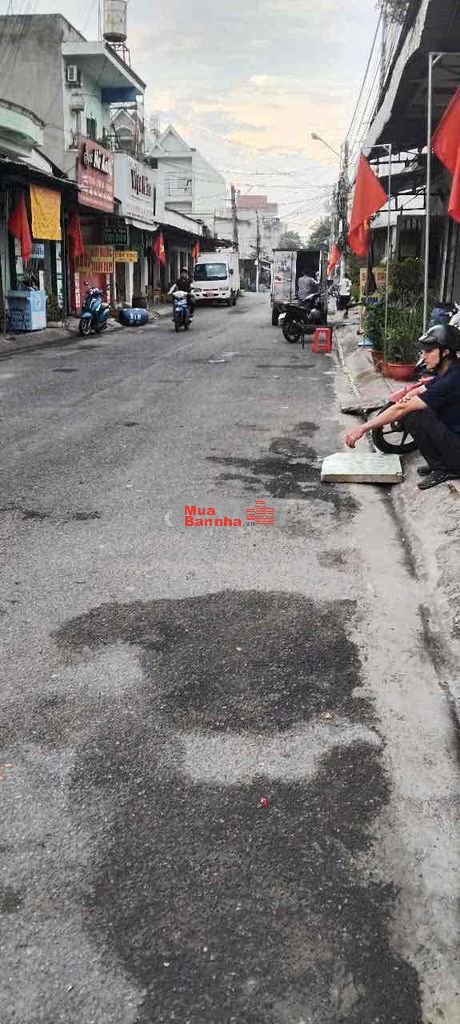 Bán Nhà Mặt tiền đường rộng 14m, Đường số 3, Bình Hoà, Thuận An BD