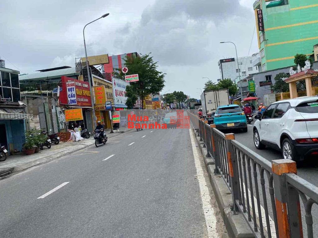 🏠🏠 Mặt tiền Quang Trung dt(4,25NH5,6x32m)  p14 Gò Vấp. Giá: 25,5 tỷ