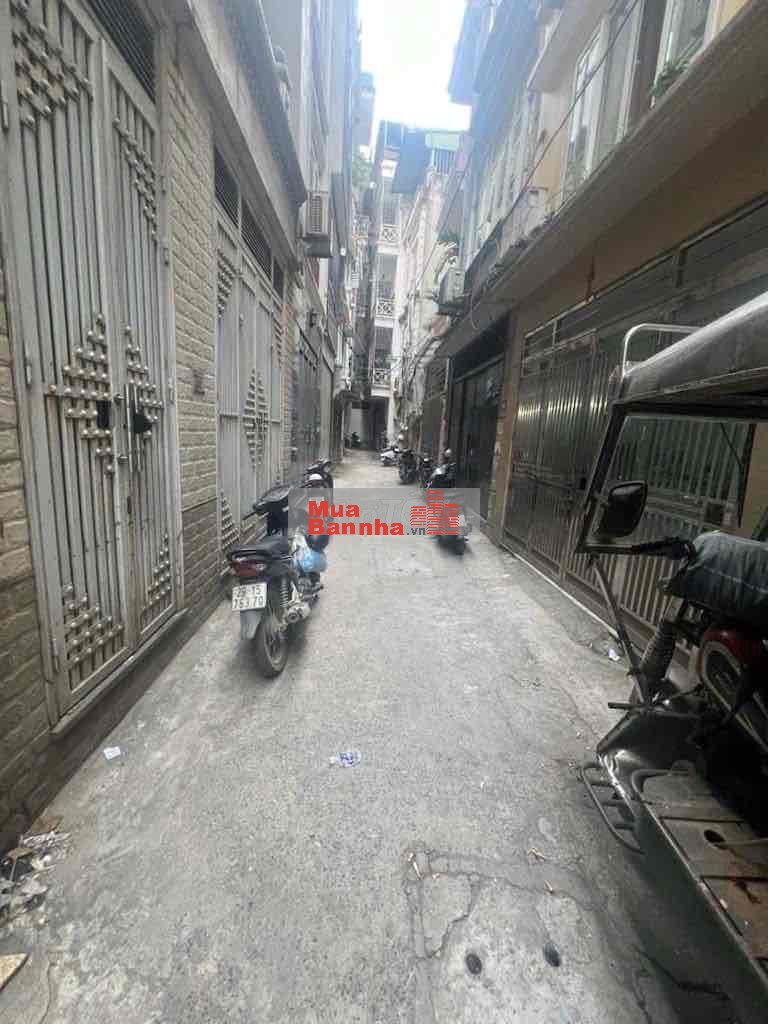 TT CẦU GIẤY CÒN LẠI ***..!ĐẬP XÂY MỚI TOÀ 7 TẦNG THANG MÁY CHO