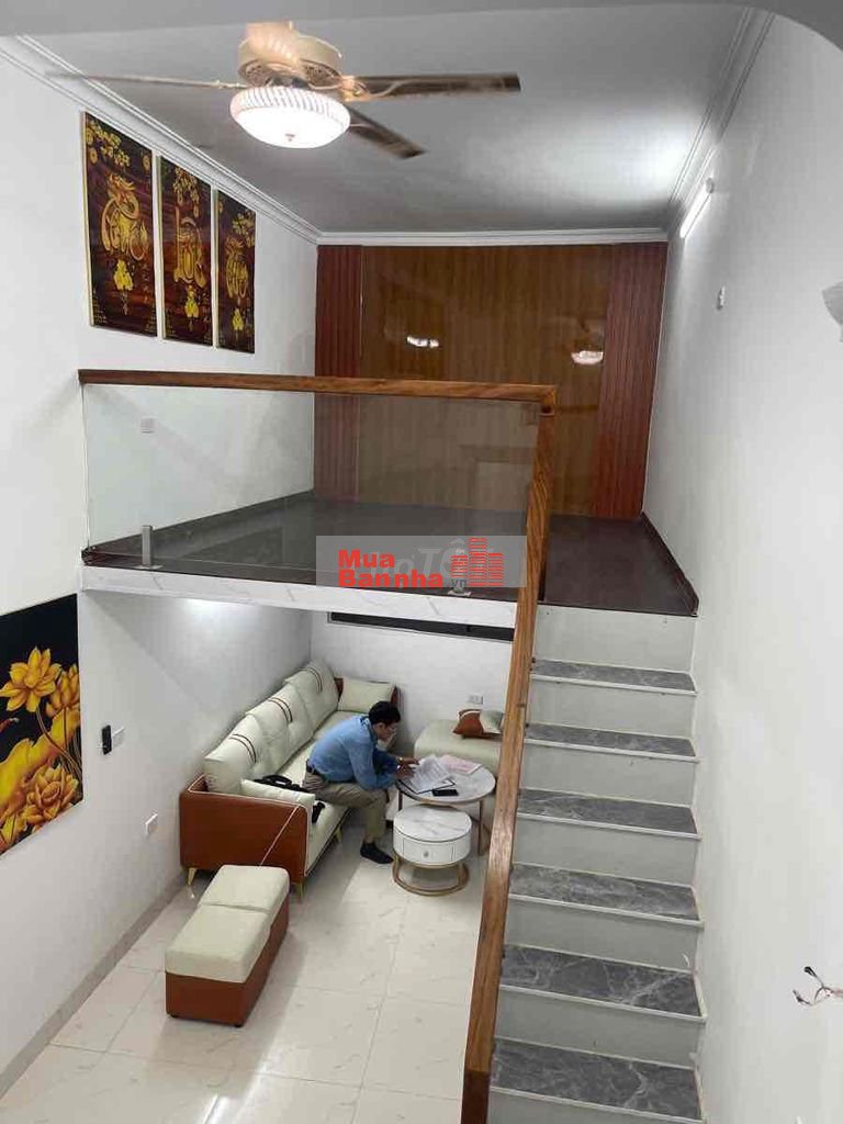 Siêu phẩm! Hoàng Mai ô tô đỗ, ngõ thông, KD, KBT chắc chắn, 38m2.