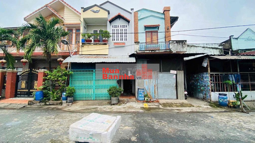 Nhà gần chợ Thông Dụng, P Tân Đông Hiệp, Tp Dĩ An.