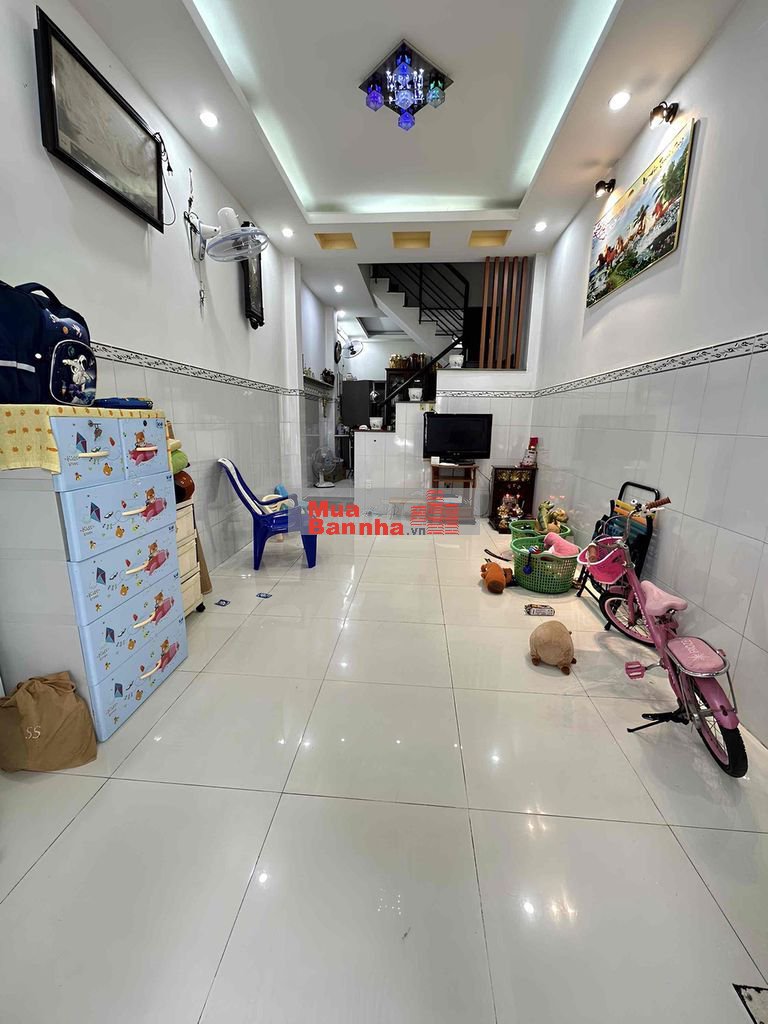 👉Đường Xe Hơi - Nhà Đúc 3 Tầng - Ngay Gò Xoài - Hạ 1OOTr - chỉ 4,15 ty