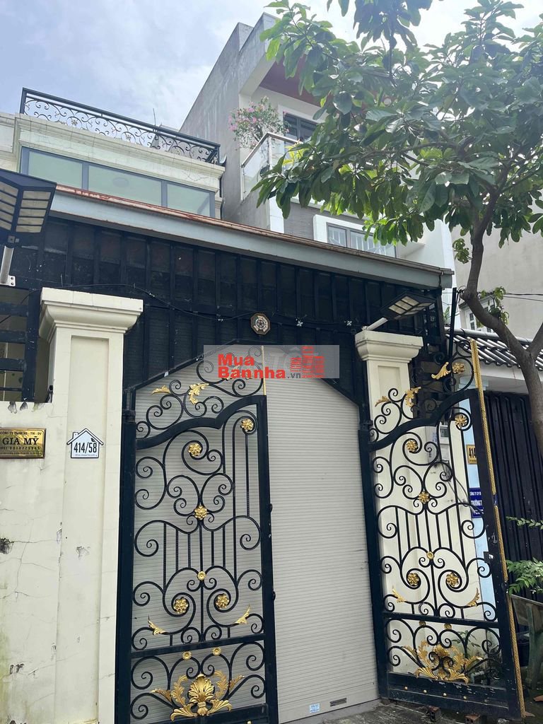 BÁN NHÀ NGAY CỔNG SAU TRƯỜNG NGUYỄN THỊ NUÔI