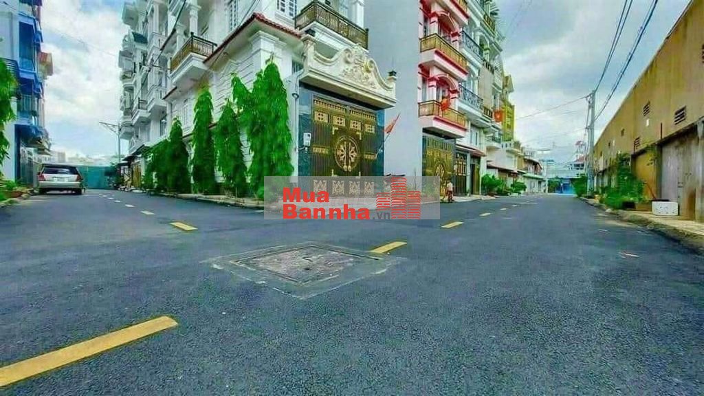 Nhỉnh 5 tỷ Nhà Phố 3 tầng Hẻm nhựa 8m khu VIP Đường Trần Thị Hè