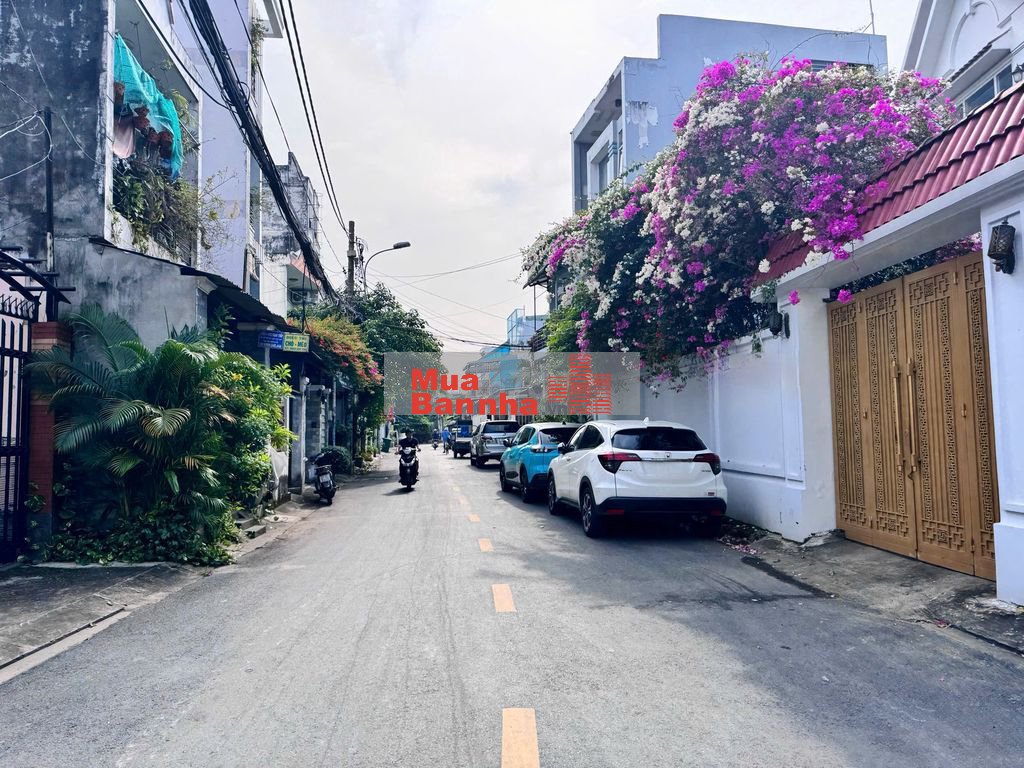 Nhà mặt tiền Tăng Nhơn Phú B - Q9 - 166M2 -5Tầng- Cho Thuê: 80Triệu/th