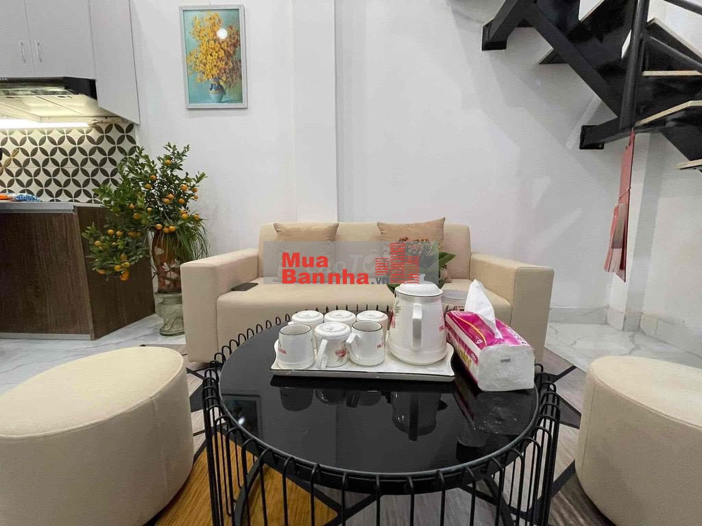 BÁN NHÀ ĐẸP TRUNG TÂM ĐỐNG ĐA – NGÕ THÔNG, XE BA GÁC ĐỖ CỬA – 3 TẦNG C