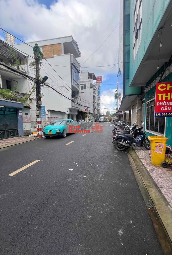 - HÀNG HIẾM - Bán Gấp Hxh Núi Thành 4,4x24m. 11,1 Tỷ