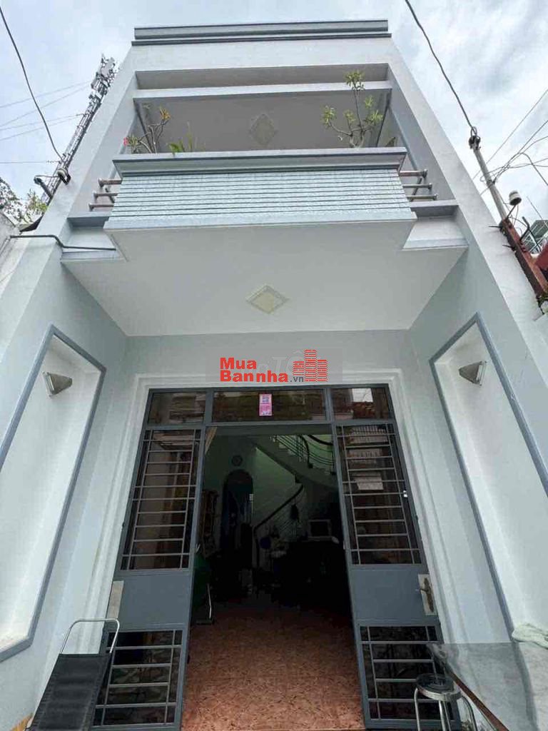 Nhà mặt tiền đường số 37 phường tân quy Q7