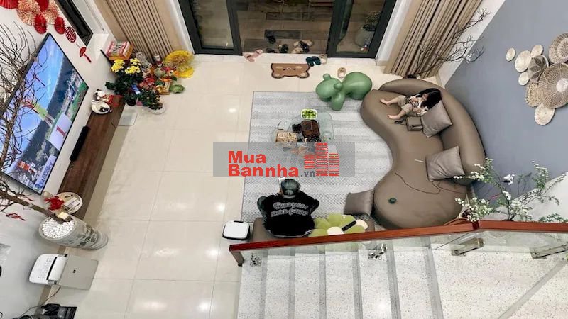 BÁN NHÀ PHỐ PHÚ THƯỢNG VÀI MÉT RA Ô TÔ, HÀNG XÓM CIPUTRA, TIỆN ĐI LẠI