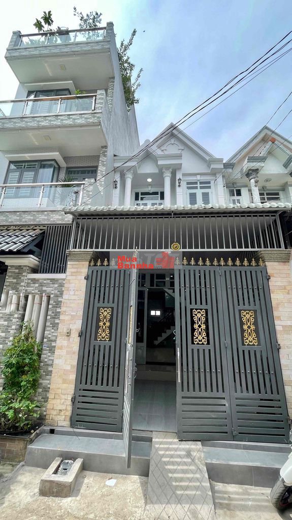 BÁN NHÀ 2 TẦNG ĐÚC HẺM XE HƠI TA13 QUẬN 12 GIÁ RẺ 4,68 TỶ