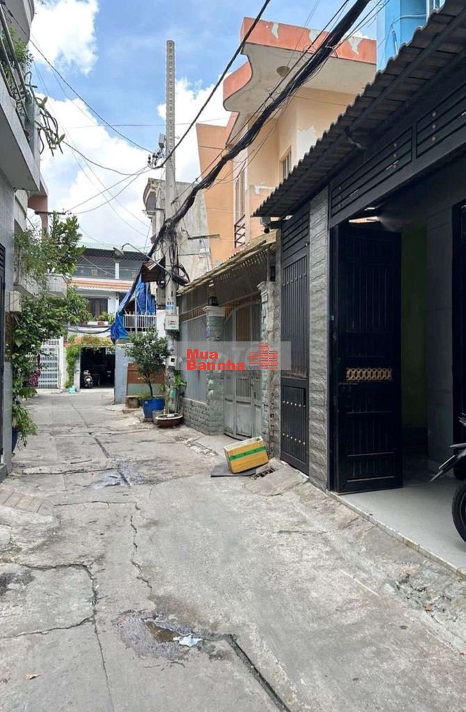 CHÍNH CHỦ CẦN BÁN CHDV GẦN SIÊU THỊ AEON TÂN PHÚ.