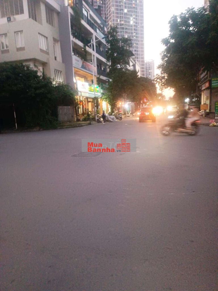 Nhà Liền Kề Khu Đô Thị Văn Khê Lô Góc - 120m2- 38 tỷ nhỉnh.