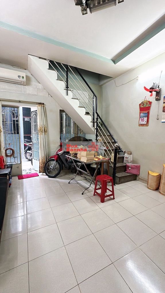 HÀNG HIẾM, CHỈ 3 TỶ CÓ NGAY NHÀ 28 M2, SHR, PHẠM VĂN BẠCH, TÂN BÌNH