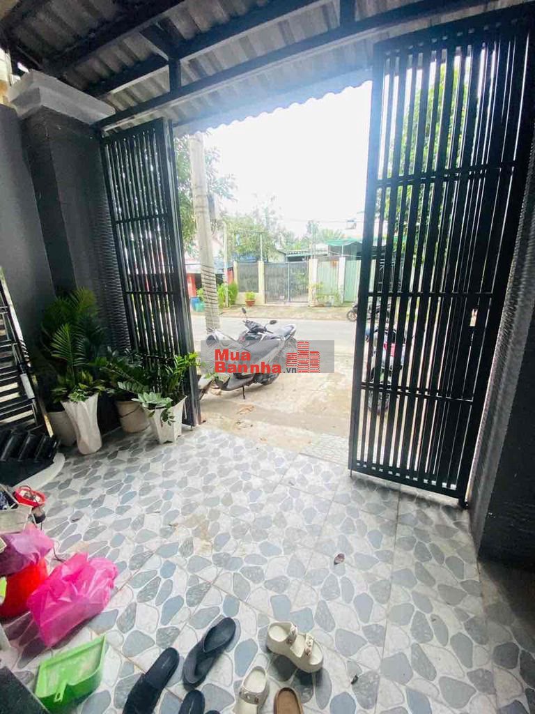 Nhà Lầu Mặt Tiền Kinh Doanh Nguyễn Văn Lộng Bình Nhâm