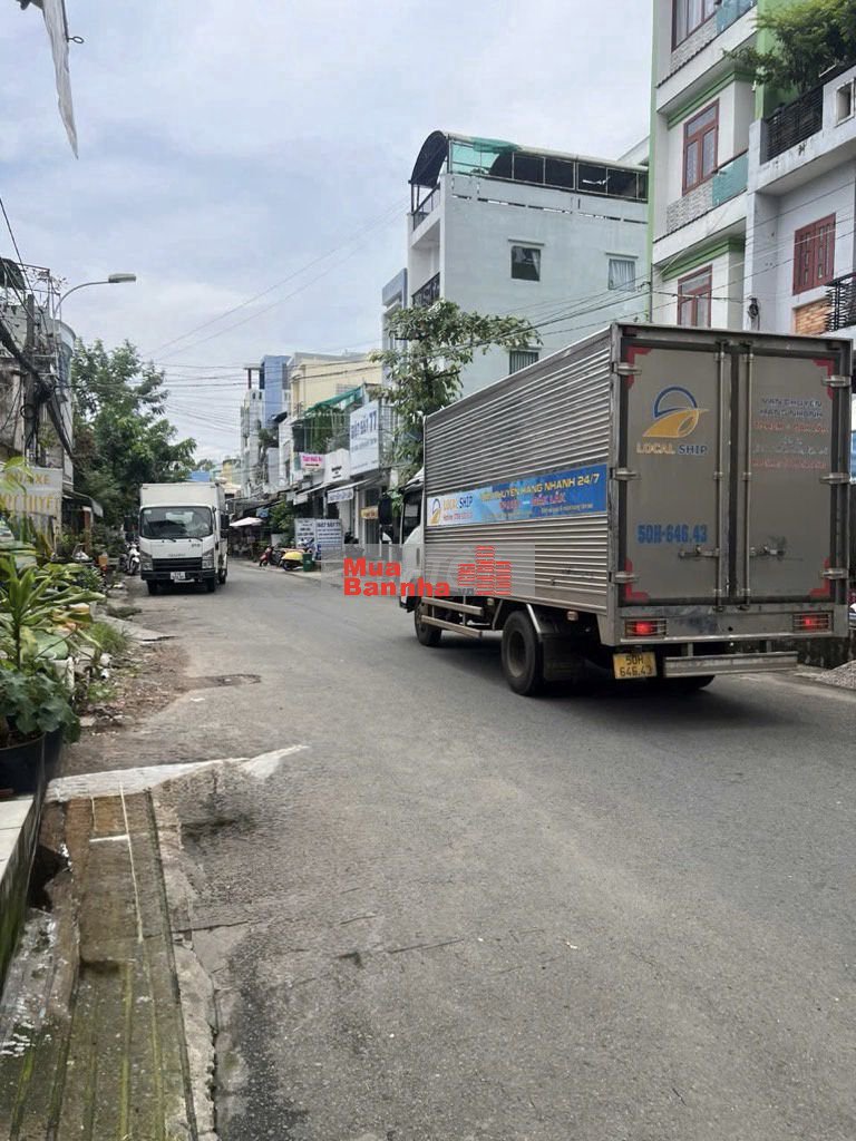 MT KHU TÊN LỬA KD ĐỈNH GIÁ NHƯ TRONG HẺM