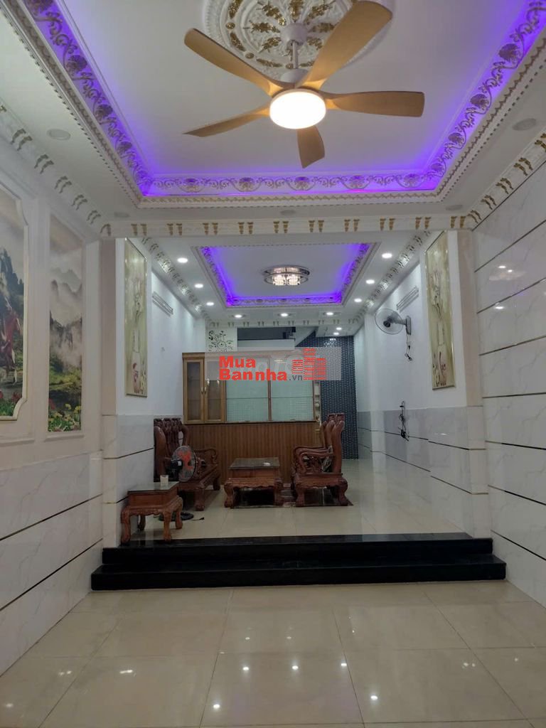 Nhà đẹp 4 tầng, mặt tiền đường Miếu Gò Xoài, Bình Tân