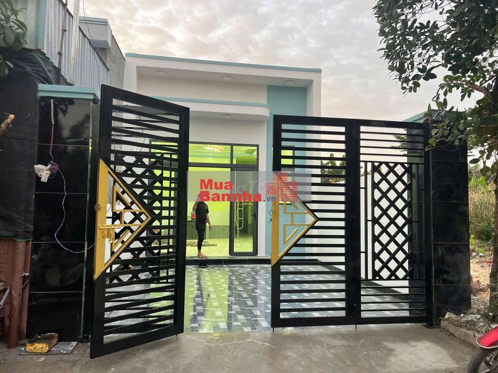 Chủ gửi bán nhà kp4 phường Tân Định 100m gun thổ cư.