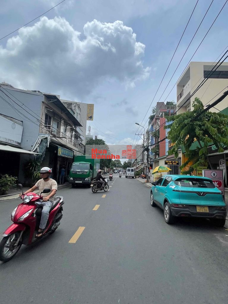 Nhà MTKD khu Tên Lửa dt 4x13m nhà 3.5 tấm giá 6.5 tỷ