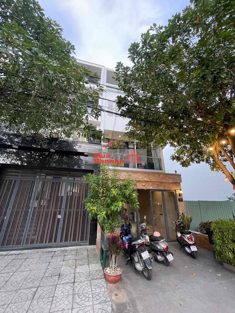 Nhà MT đường số 30 Khu Ao Sen Tên Lửa dt 100m2 nhà 4 tấm giá 18.4 tỷ