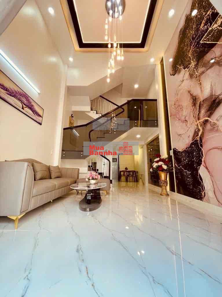 NHÀ 5 TẦNG FULL NỘI THẤT HXH HOÀN CÔNG CHUẨN CHỈ 6.1T NHÀ BÈ