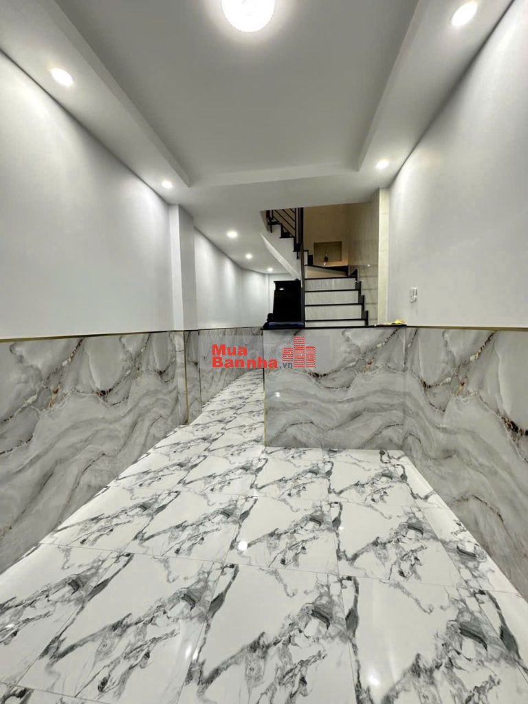 Nhà hẻm xe hơi 66m2, 2 phòng ngủ, đường Lê Quang Định, Q. Bình Thạnh