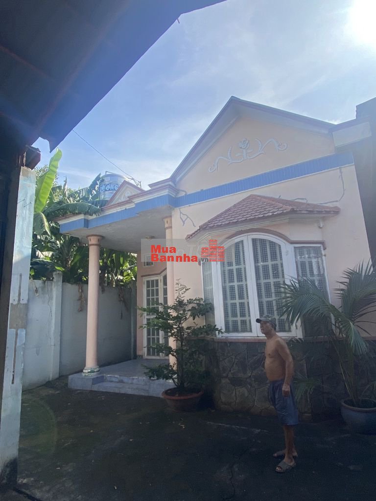 Bán nhà vườn Tân Xuân chỉ 20tr/m thổ cư đường xe tải SHR rộng 268m2 !