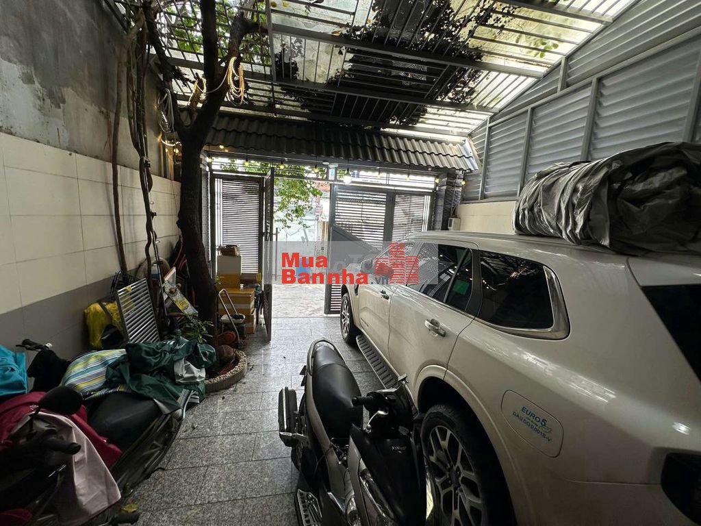 Nhà 4 Tầng 5x20 bên sông gần Giga Mall Hiệp Bình Chánh giá 12.9 tỷ