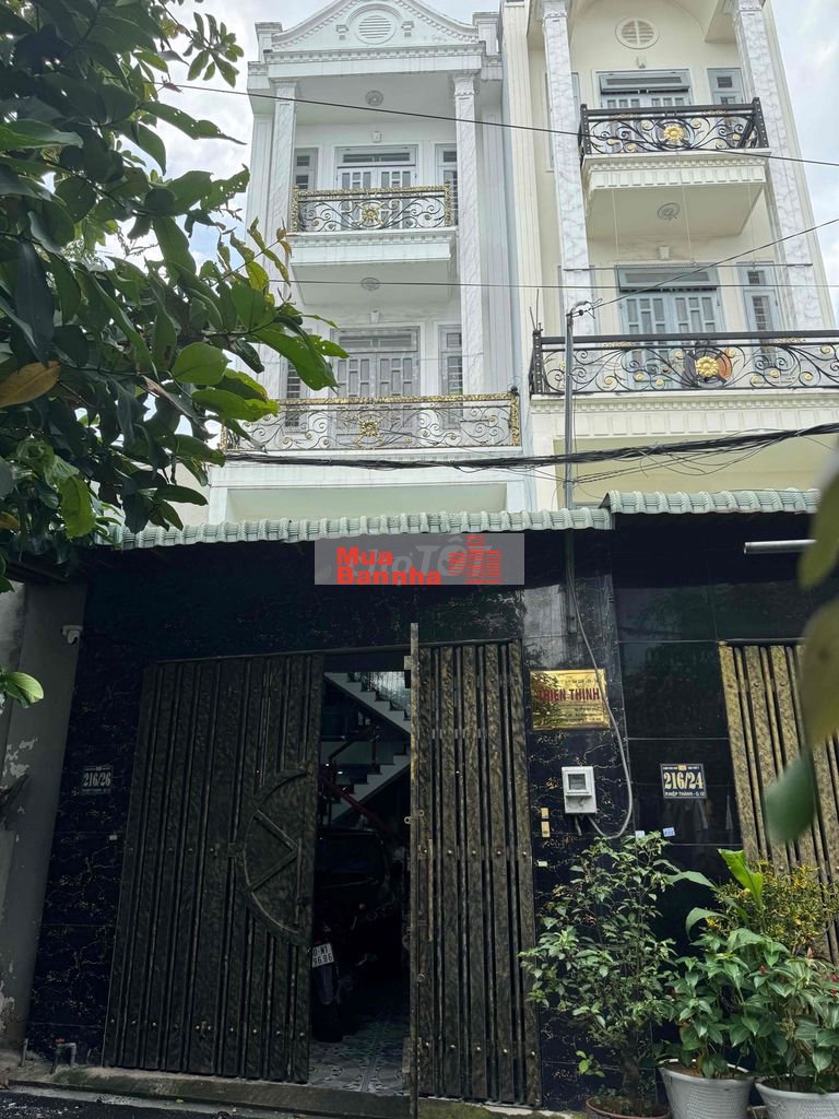 Siêu phẩm Nhà phố đường nhựa rộng 9m