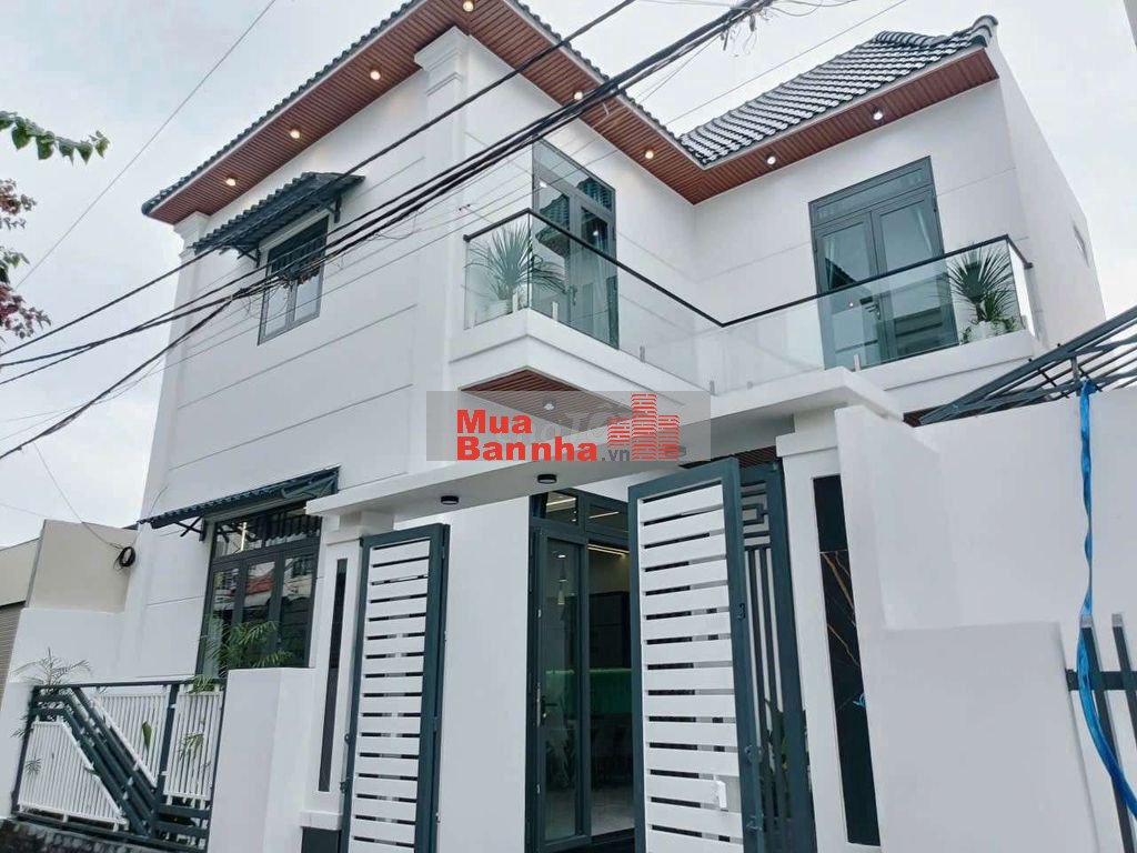 BÁN NHÀ BIỆT THỰ MINI XÂY KIỂU HIỆN ĐẠI. NỘI THẤT CAO CẤP.