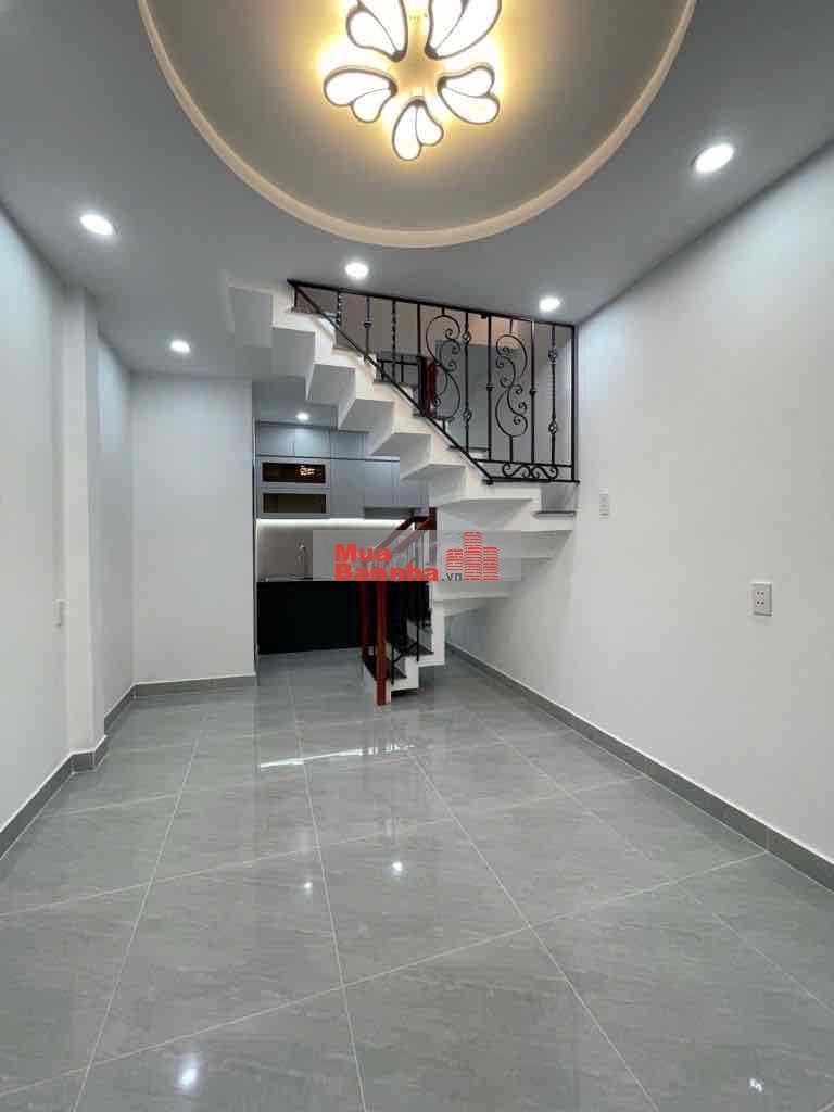 NGAY AEON TÂN PHÚ NHÀ ĐẸP 20M2 NHÀ 2 TẦNG 2PN 2,69 TỶ