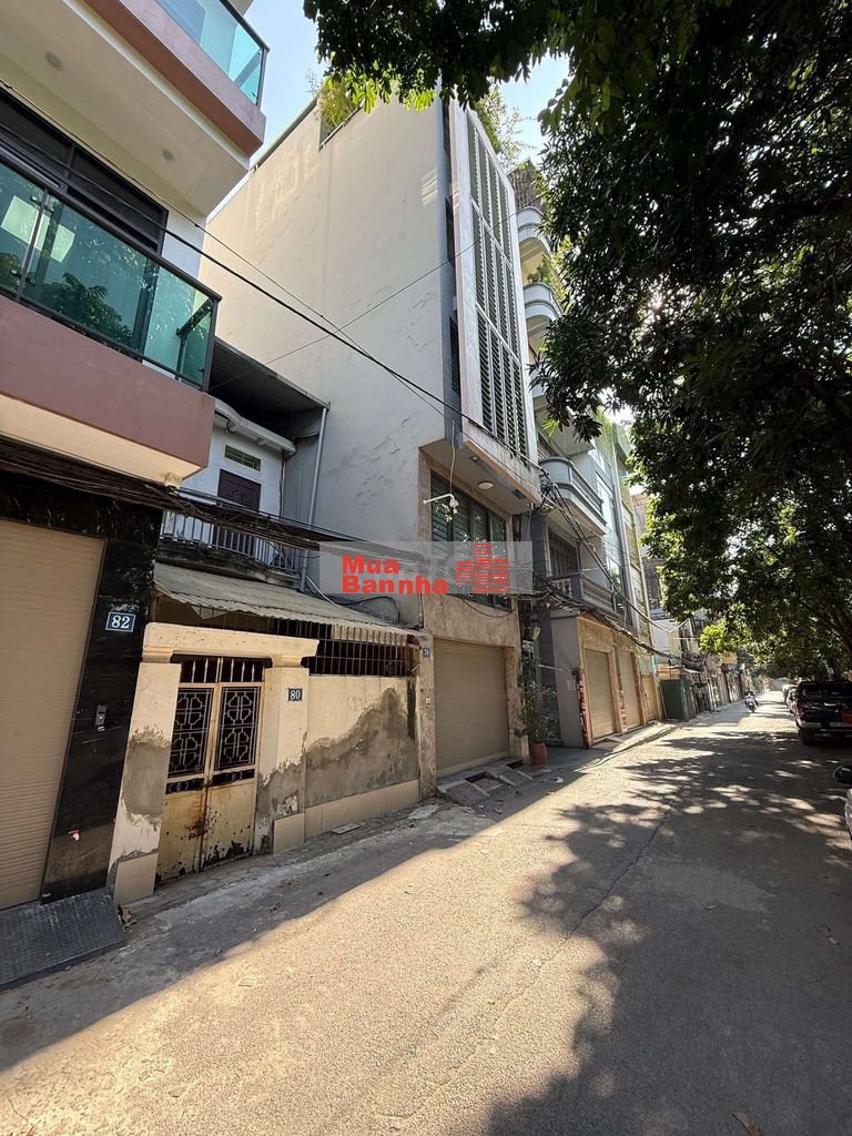 Kim Giang- Vũ Tông Phan. sổ đỏ 58m 4 tầng ngõ Thông 8.5 tỷ.