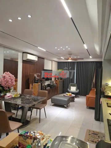 Phân lô nhà đẹp Phố Bồ Đề