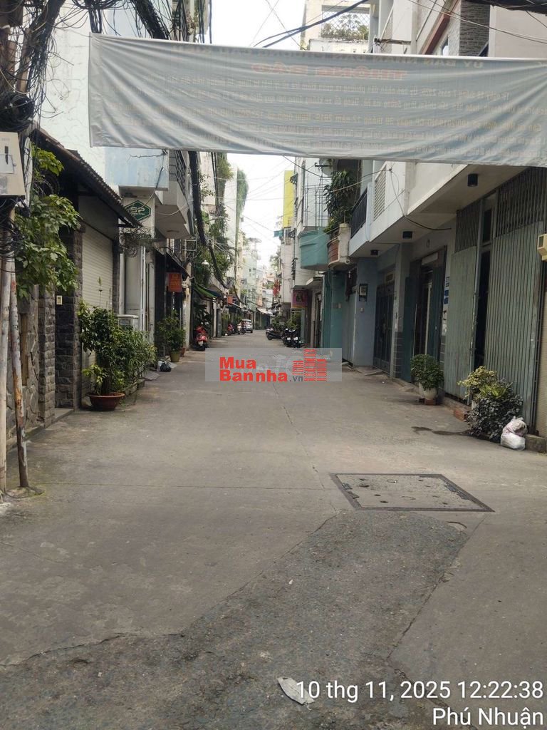 Nhà bán Quận Phú Nhuận - Ngay ngã tư Phú Nhuận - P. Cầu Kiệu