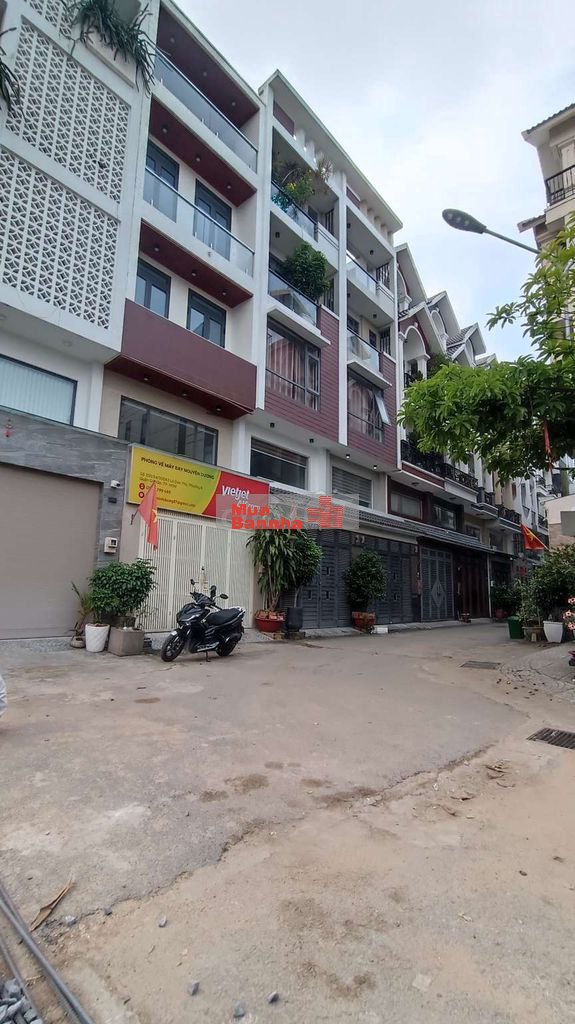 GẦN DQH – HẺM Ô TÔ ĐẬU CỬA – DÂN TRÍ YÊN TĨNH – GIÁ SIÊU RẺ