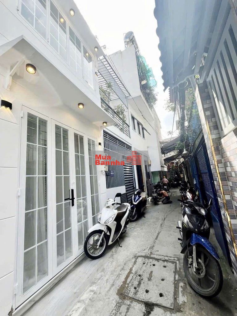 ✅Nhà 3 phòng ngủ, hẻm gần đường chính Lâm Văn Bền